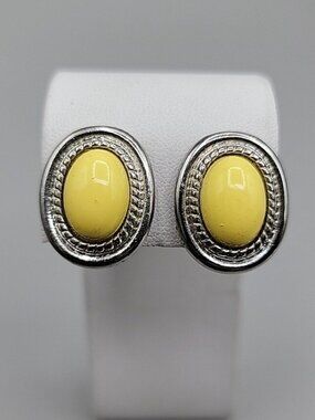 Vintage Robert Rose Yellow Cabochon Clip On Earrings Silver Tone Original Card